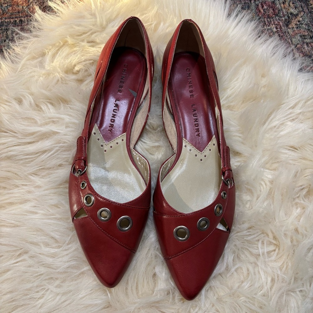 Chinese Laundry Burgundy Flats with Cutout Design